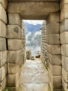 machu-picchu-stone-wall-with-great-viewrtp-photos